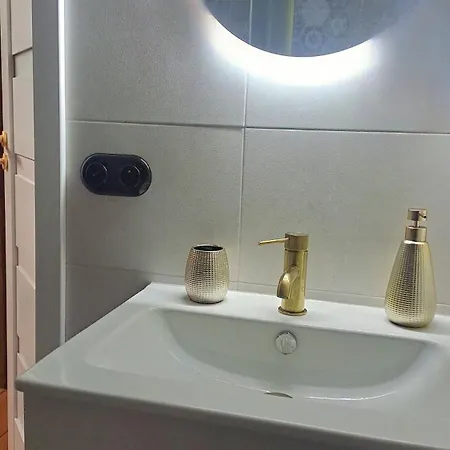 Stare Miasto Widok Na Katedre Olsztyn  Room photo